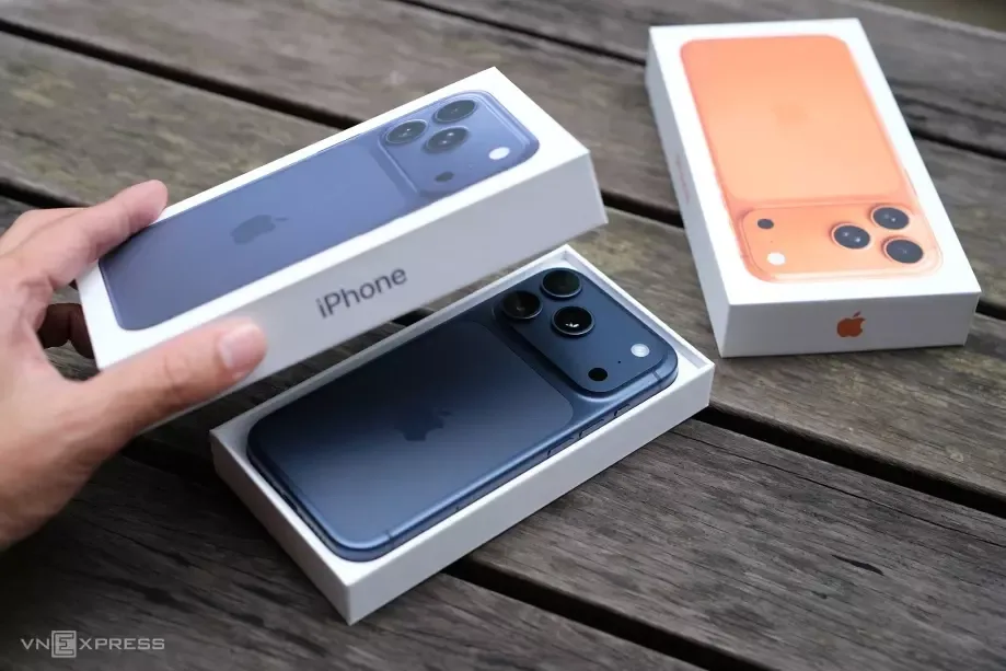 Nhà bán lẻ Việt lo iPhone sớm tăng giá