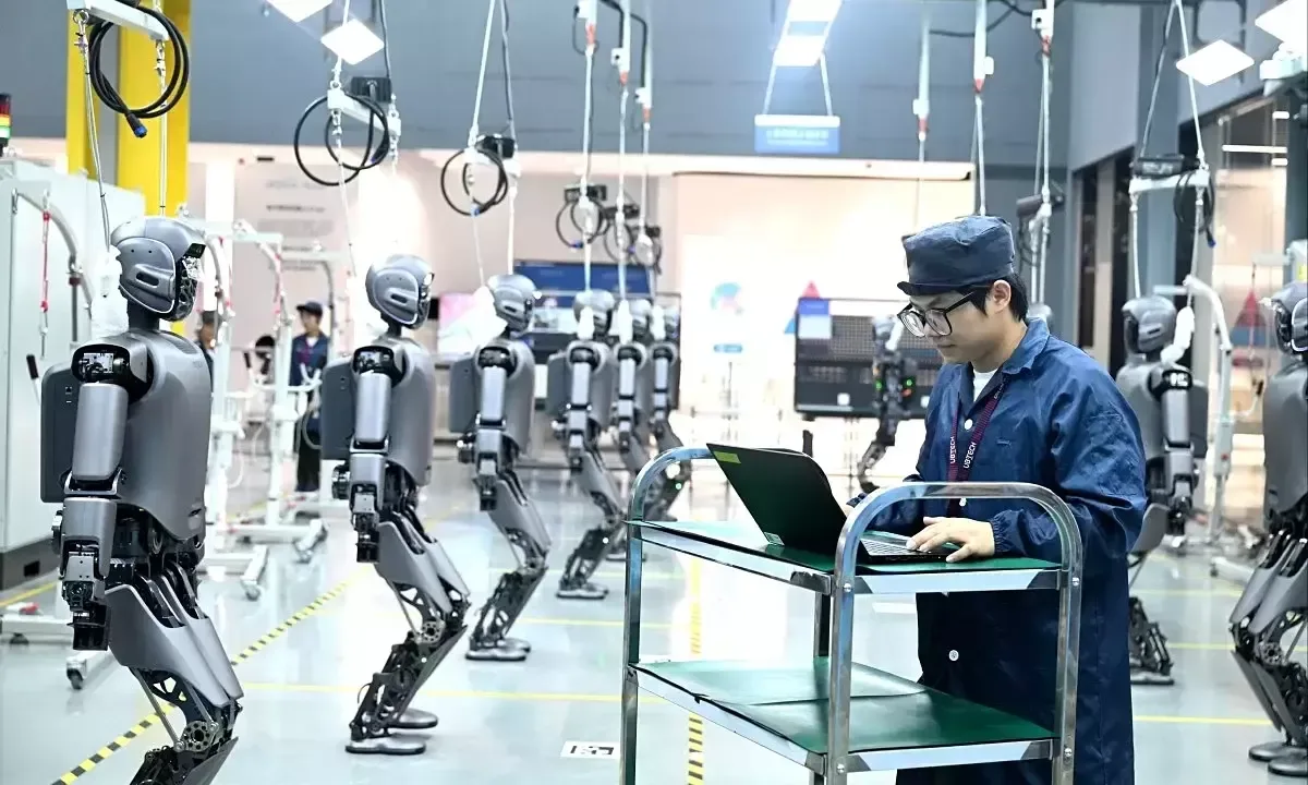 Nhân viên công nghệ Trung Quốc bất an vì AI