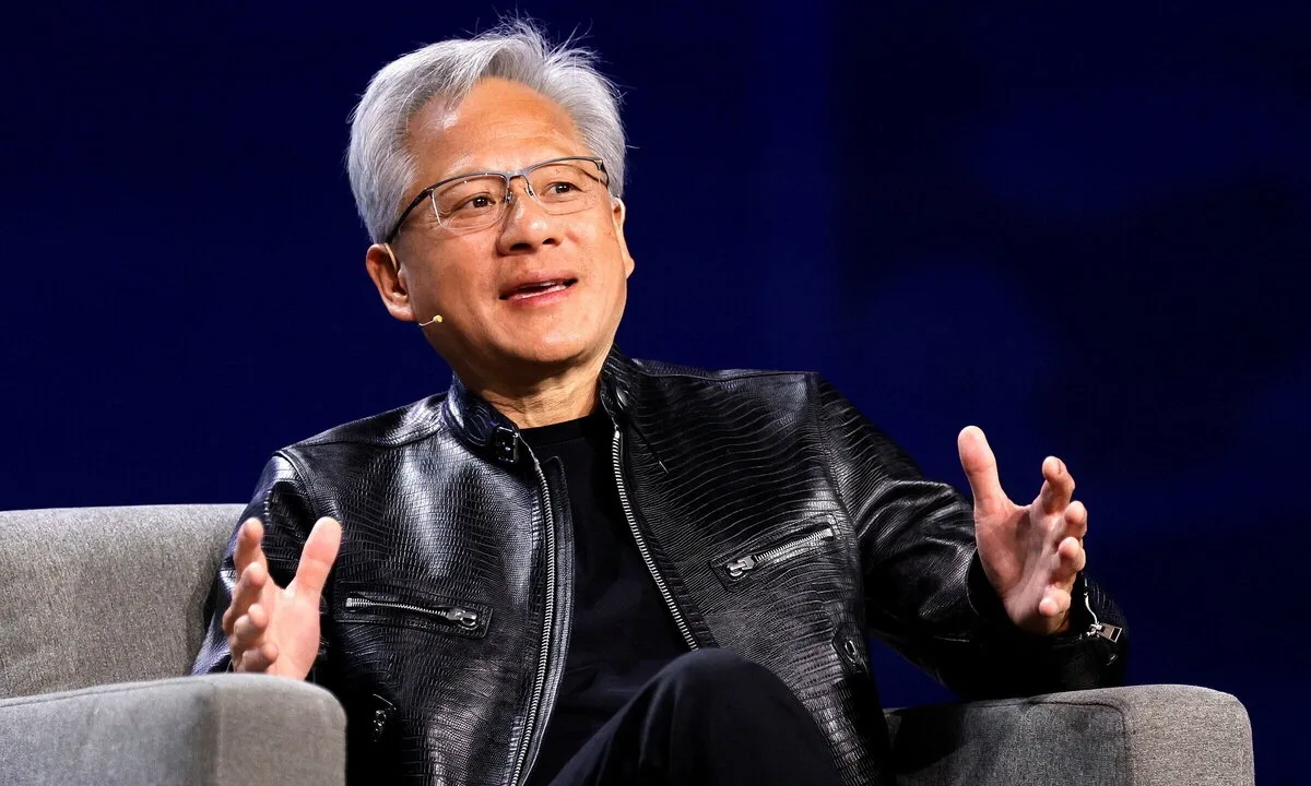 CEO Nvidia: Nên đóng cửa phòng thí nghiệm không kiểm soát được AI