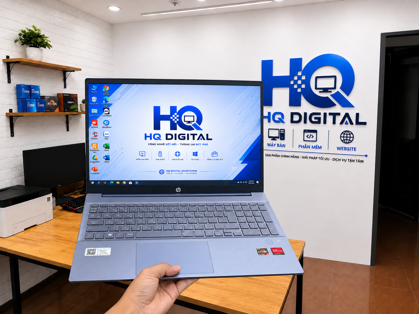 HP Pavilion 15-EH Ryzen 5 4500U 8GB SSD 256GB Touch 15.6 FHD