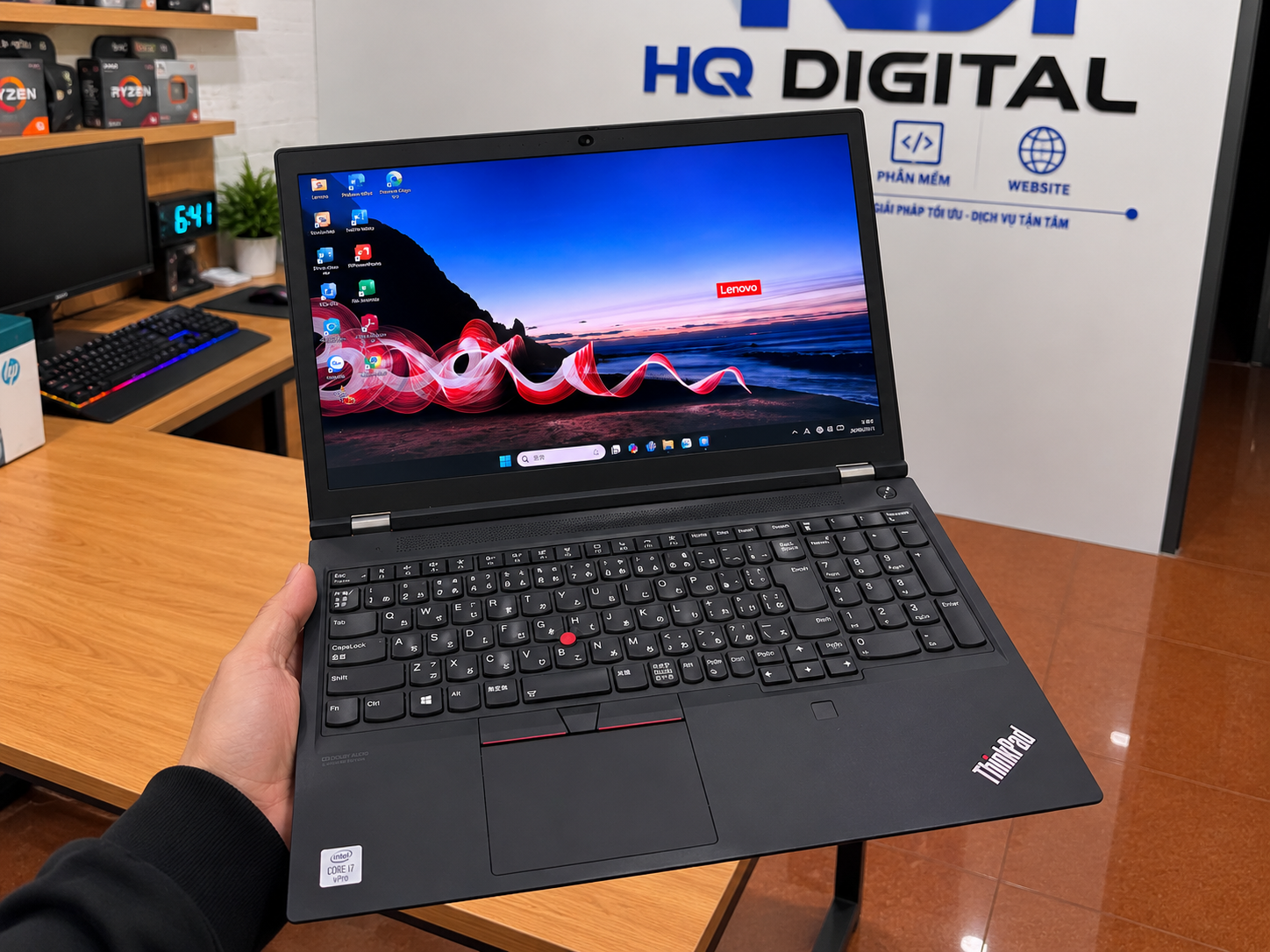 LENOVO THINKPAD P15 GEN 1 Mobile Workstation Core i7 H-Series Quadro RTX 3000